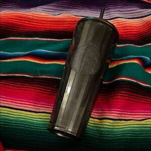 Starbucks Iridescent Black Pearl Marbled Venti 24 OZ Cold Tumbler Dome Cup